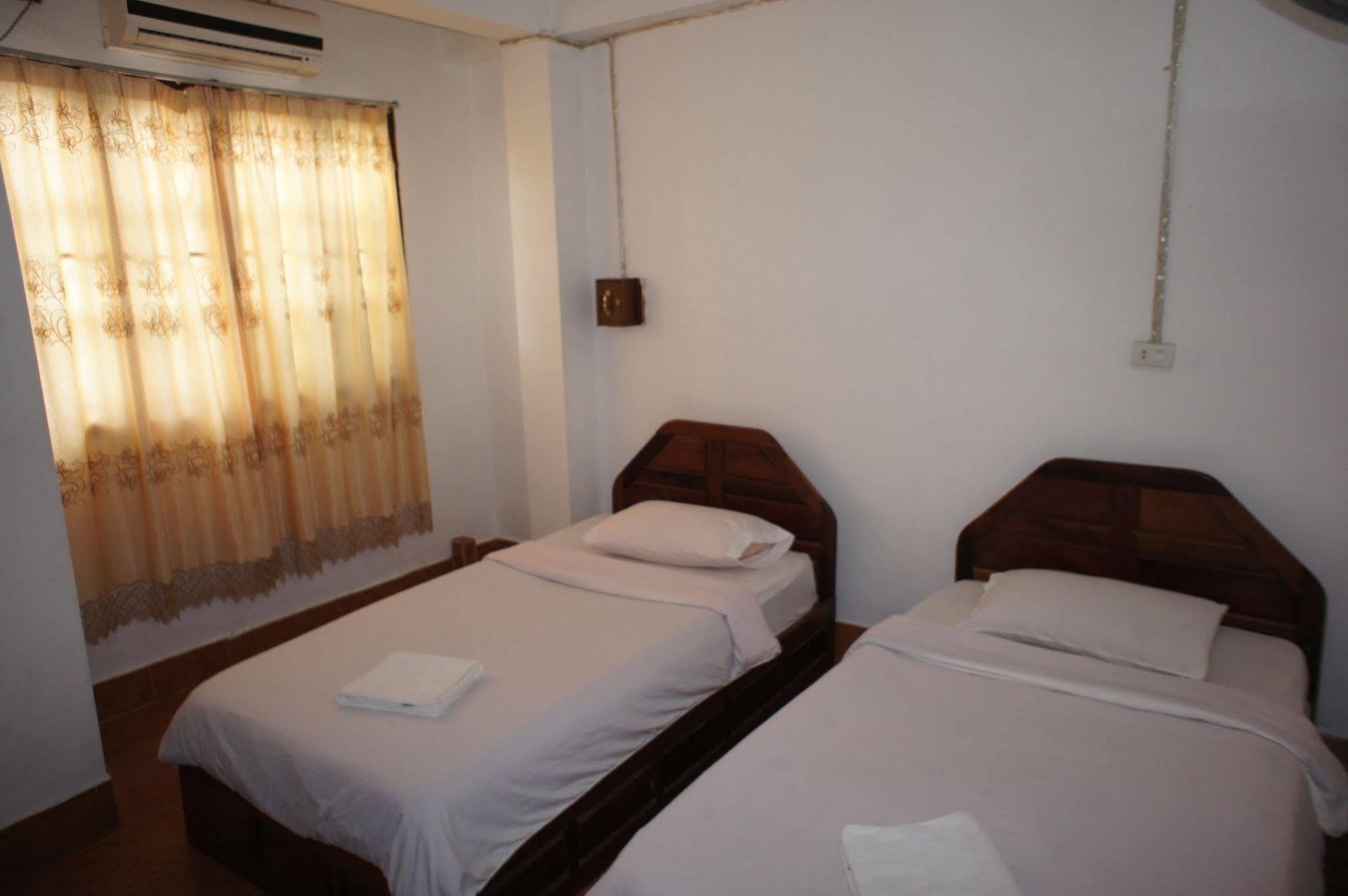 Malany Villa 2 Vang Vieng Exterior foto